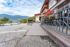 Hotel Hubertusstube - Rampe Eingang